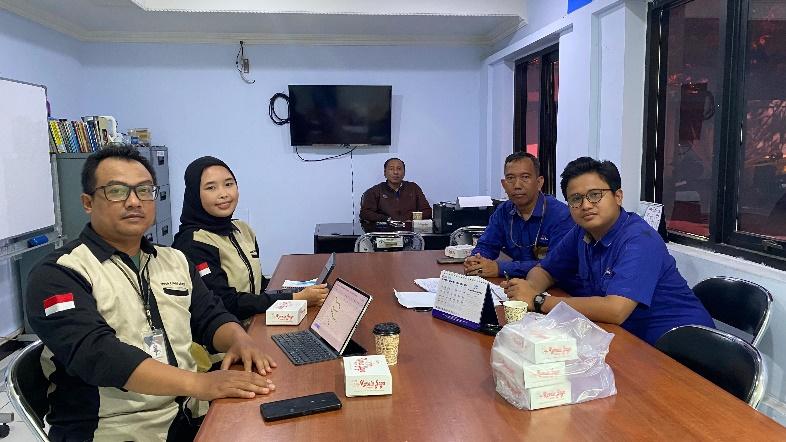 Dokumentasi meeting teknis tim PT DNA MITRA TEKNIK